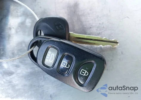 2015 Hyundai Elantra Se z USA, uszkodzony, nr VIN 5NPDH4AE0FH599473